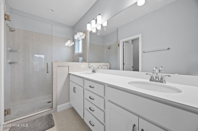 59 W Barlowe West Avenue, Hampstead, NC 28443