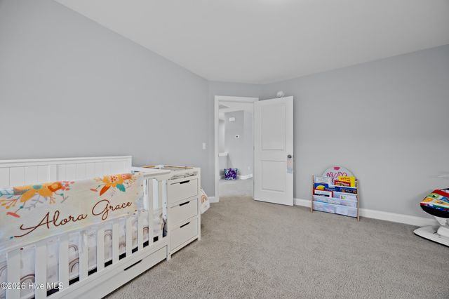 59 W Barlowe West Avenue, Hampstead, NC 28443