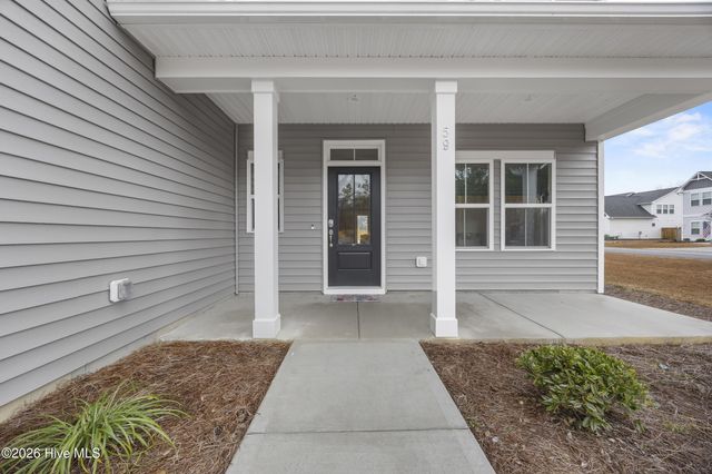 59 W Barlowe West Avenue, Hampstead, NC 28443