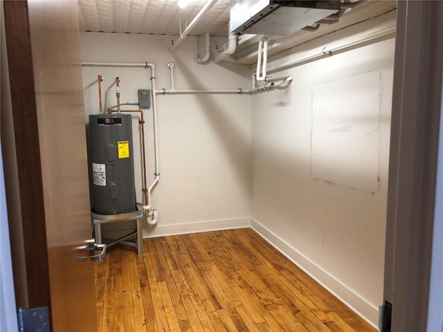 333 1st Street SE 350, Cedar Rapids, IA 52403