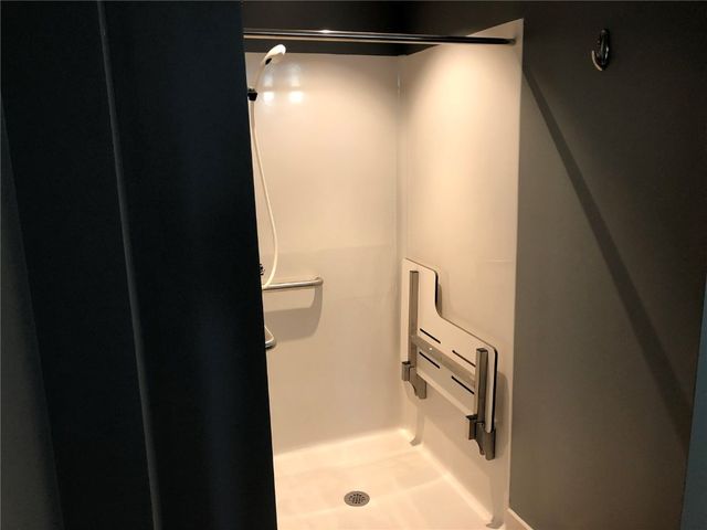 333 1st Street SE 350, Cedar Rapids, IA 52403