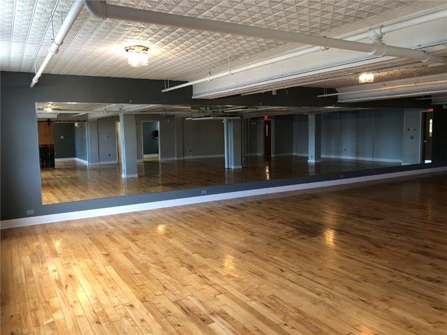 333 1st Street SE 350, Cedar Rapids, IA 52403