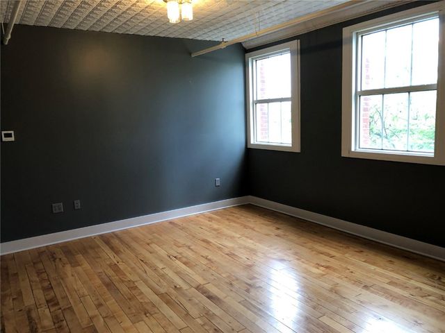 333 1st Street SE 350, Cedar Rapids, IA 52403