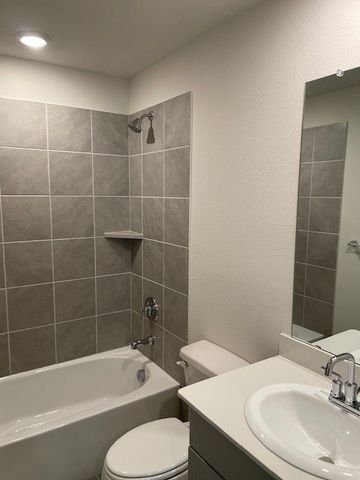 3116 Kingsgarden Road, Denton, TX 76207