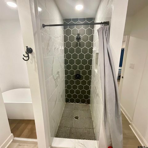 151 Patton Ln, Tyler, TX 75704