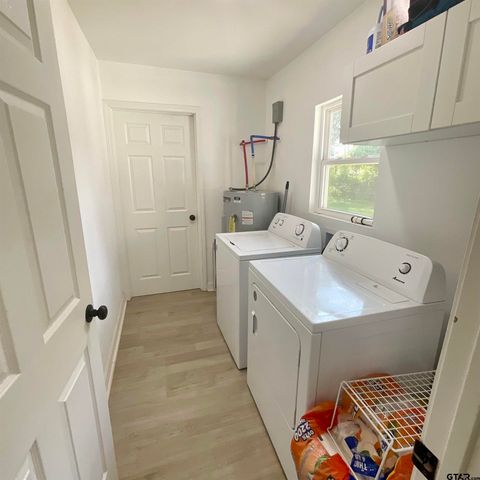 151 Patton Ln, Tyler, TX 75704