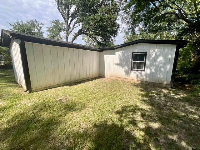 151 Patton Ln, Tyler, TX 75704