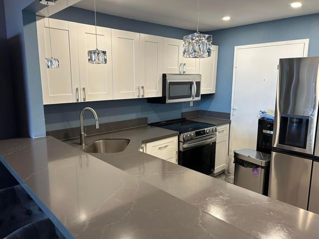 1600 S Ocean Drive, Hollywood, FL 33019