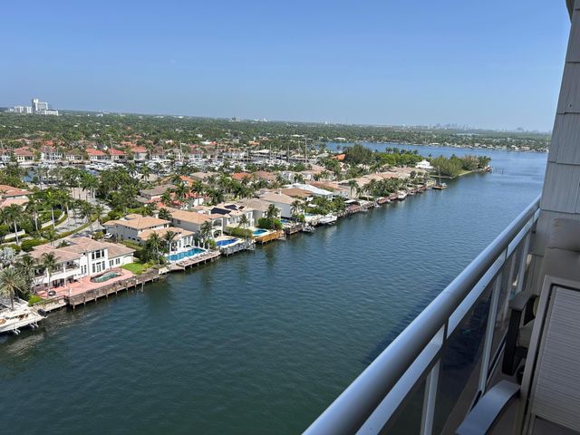 1600 S Ocean Drive, Hollywood, FL 33019