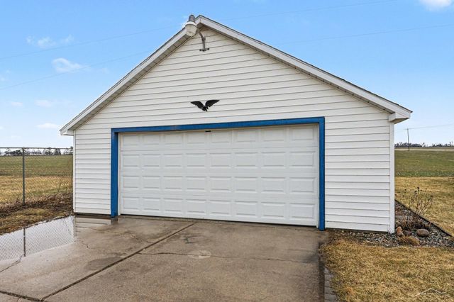 1992 N 7 Mile Road, Pinconning, MI 48650