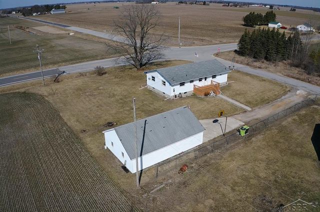 1992 N 7 Mile Road, Pinconning, MI 48650