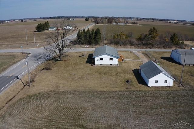 1992 N 7 Mile Road, Pinconning, MI 48650