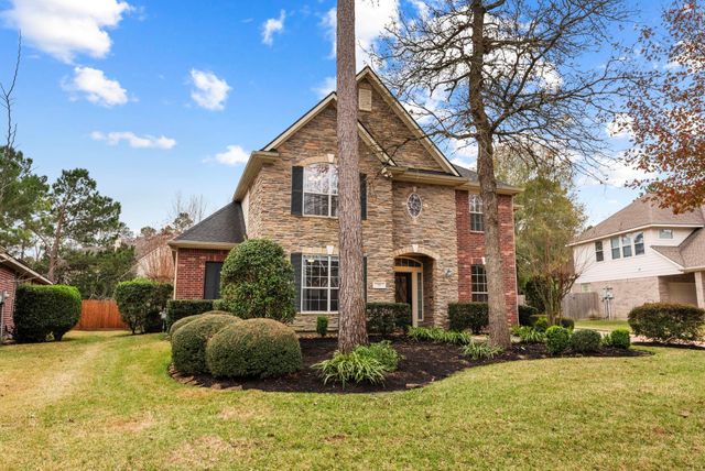 78 S Bardsbrook Circle, The Woodlands, TX 77382