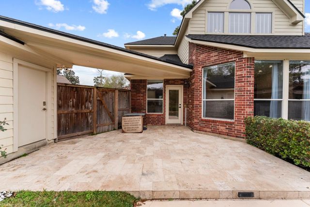 78 S Bardsbrook Circle, The Woodlands, TX 77382