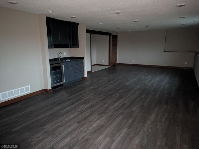 1787 Otter Way, New Richmond, WI 54017