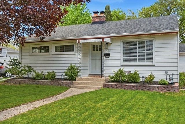 1517 Bel Ayr DRIVE, Waukesha, WI 53188