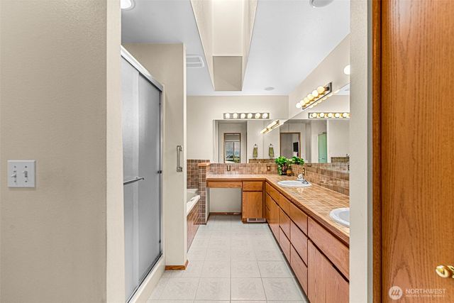 326 Goldcrest Street, East Wenatchee, WA 98802