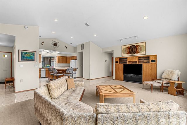 326 Goldcrest Street, East Wenatchee, WA 98802