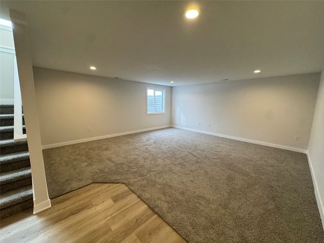 1100 Deer Ridge Drive NW, Bondurant, IA 50035