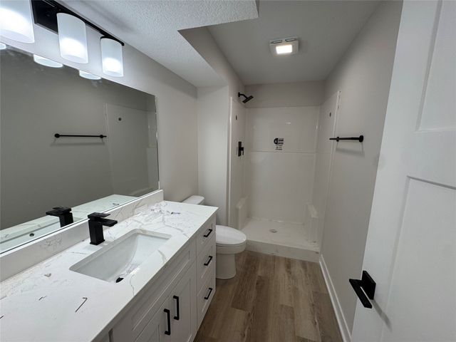 1100 Deer Ridge Drive NW, Bondurant, IA 50035