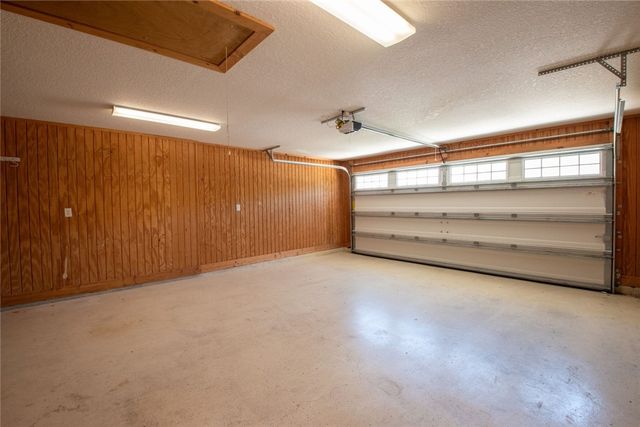 102 Miller Court, Kingsland, GA 31548