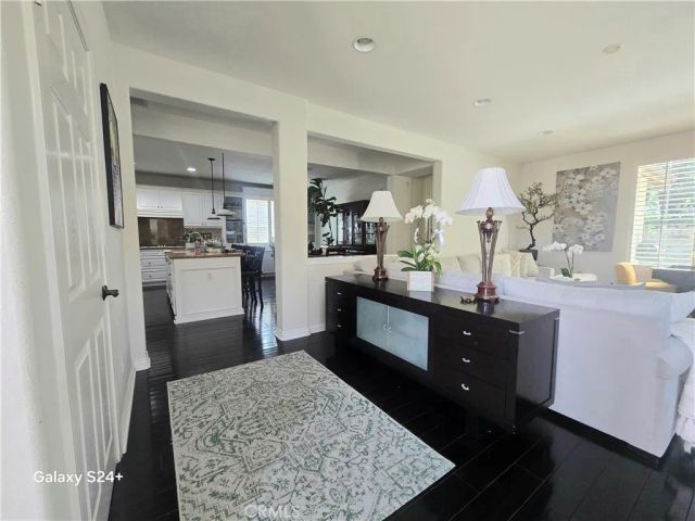 6 Saintsbury, Irvine, CA 92602