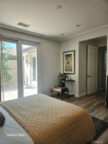 6 Saintsbury, Irvine, CA 92602