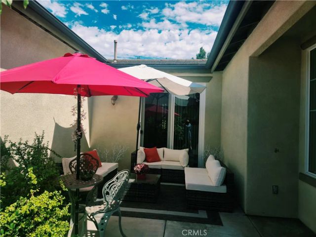 6 Saintsbury, Irvine, CA 92602