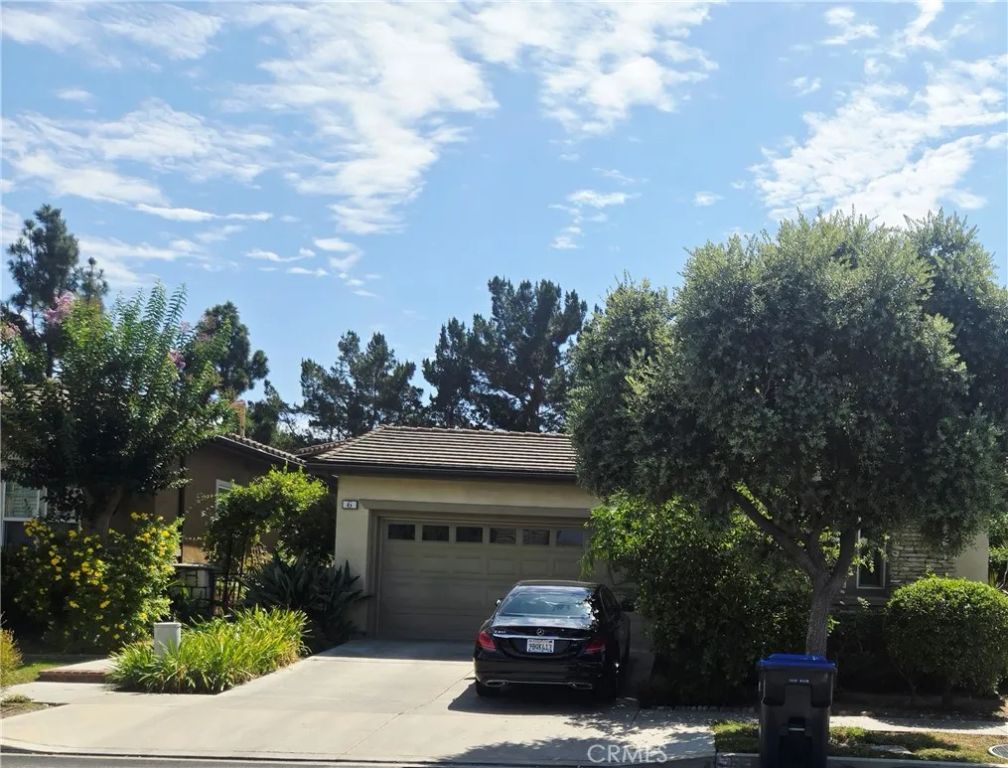 6 Saintsbury, Irvine, CA 92602