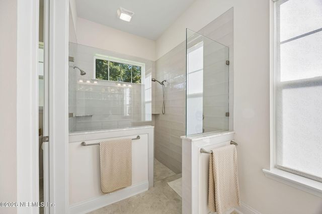 1871 KINGS Road, Jacksonville Beach, FL 32250