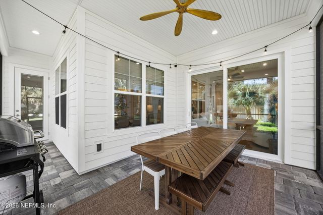 1871 KINGS Road, Jacksonville Beach, FL 32250