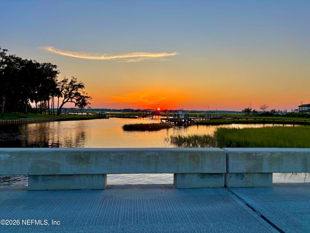 1871 KINGS Road, Jacksonville Beach, FL 32250