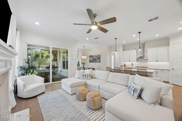 1871 KINGS Road, Jacksonville Beach, FL 32250