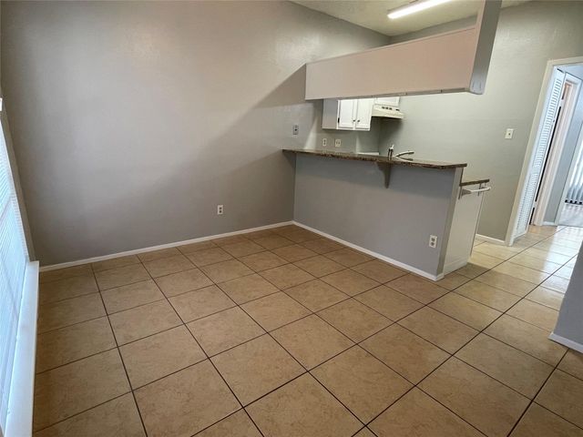1905 San Gabriel 105, Austin, TX 78705