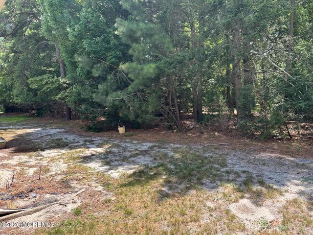16 Milford Avenue B, Whiting, NJ 08759