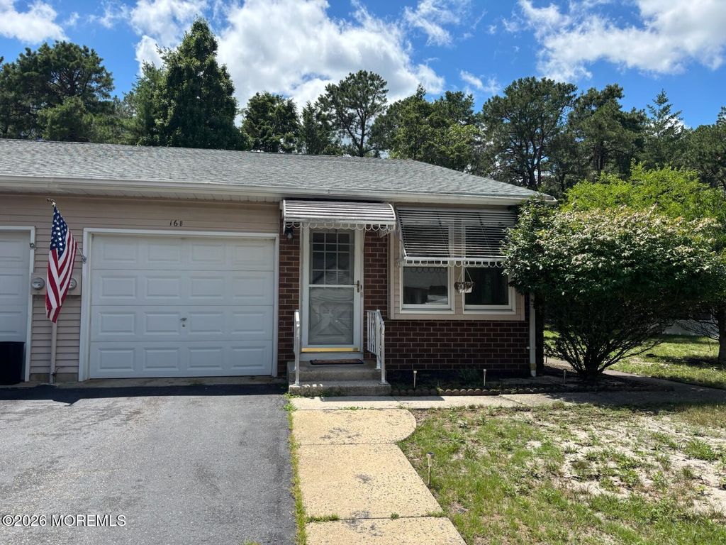 16 Milford Avenue B, Whiting, NJ 08759