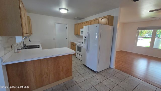 854 Iroquois Avenue, Melbourne, FL 32935
