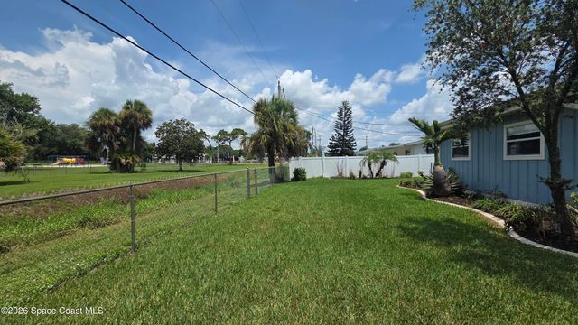 854 Iroquois Avenue, Melbourne, FL 32935