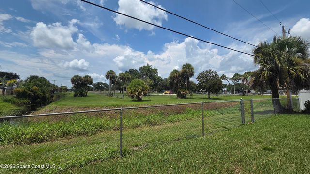 854 Iroquois Avenue, Melbourne, FL 32935