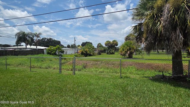 854 Iroquois Avenue, Melbourne, FL 32935