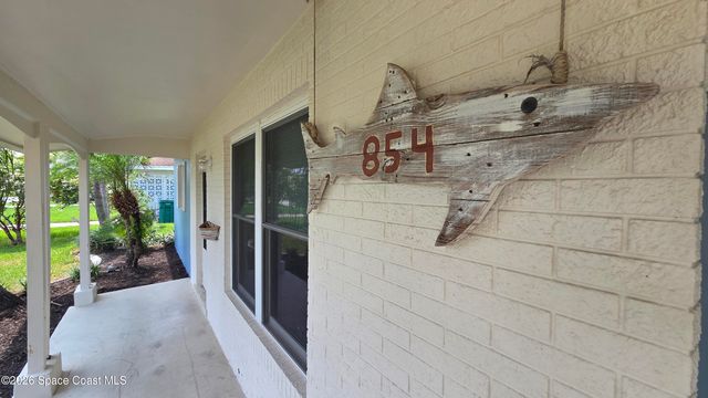 854 Iroquois Avenue, Melbourne, FL 32935