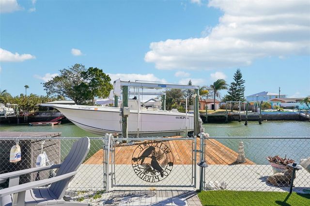 13700 LESLIE DRIVE, Hudson, FL 34667