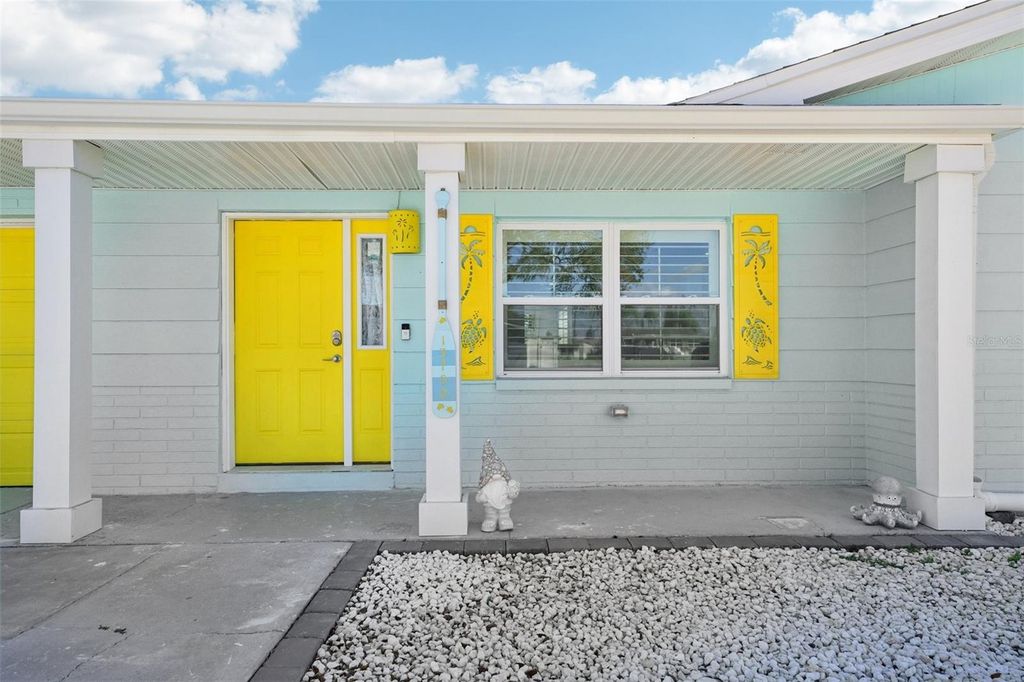 Image 2 of property listing at 13700 LESLIE DRIVE, Hudson, FL 34667