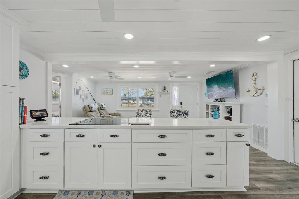 Image 19 of property listing at 13700 LESLIE DRIVE, Hudson, FL 34667