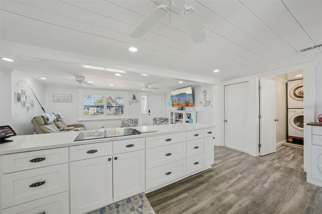 Image 20 of property listing at 13700 LESLIE DRIVE, Hudson, FL 34667