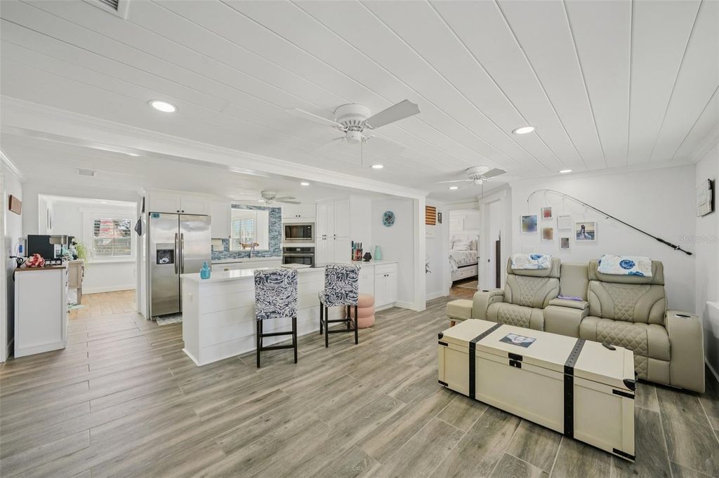 Image 4 of property listing at 13700 LESLIE DRIVE, Hudson, FL 34667