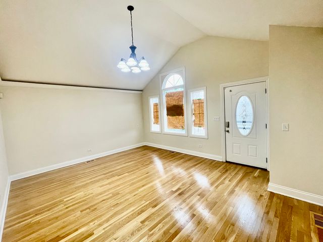 8425 S Marshfield Avenue, Chicago, IL 60620