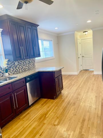 8425 S Marshfield Avenue, Chicago, IL 60620