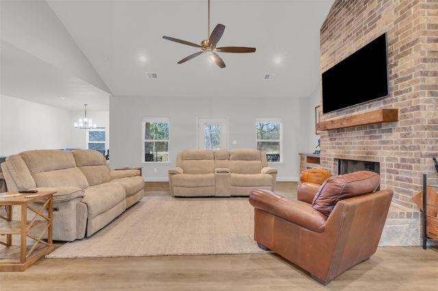 2004 Ryan Court, Weatherford, TX 76085