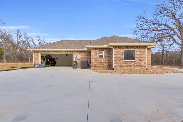 2004 Ryan Court, Weatherford, TX 76085
